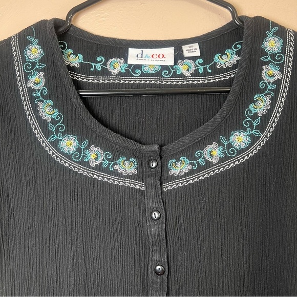 Lot Of 2 VTG Y2K Button Up Embroidered Gauzy Crepe Cotton Shirt Top Womens Sz XS - Picture 10 of 10